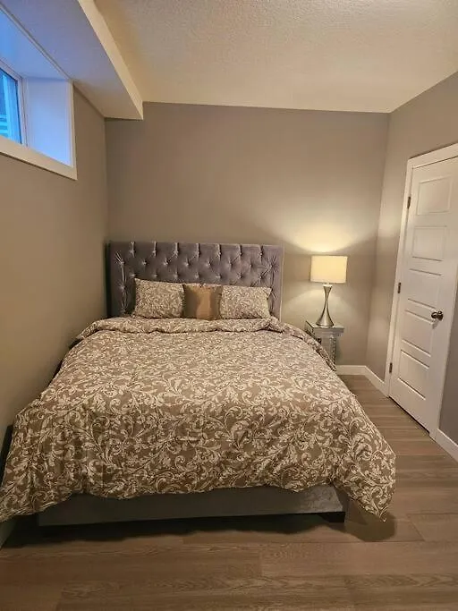 Ferienwohnung Calm And Cozy YYC Kanada